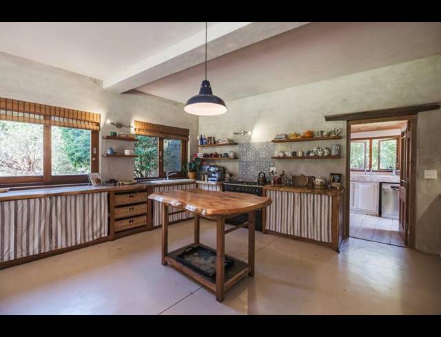 3 BEDROOM HOUSE FOR SALE IN CHAPMANS PEAK